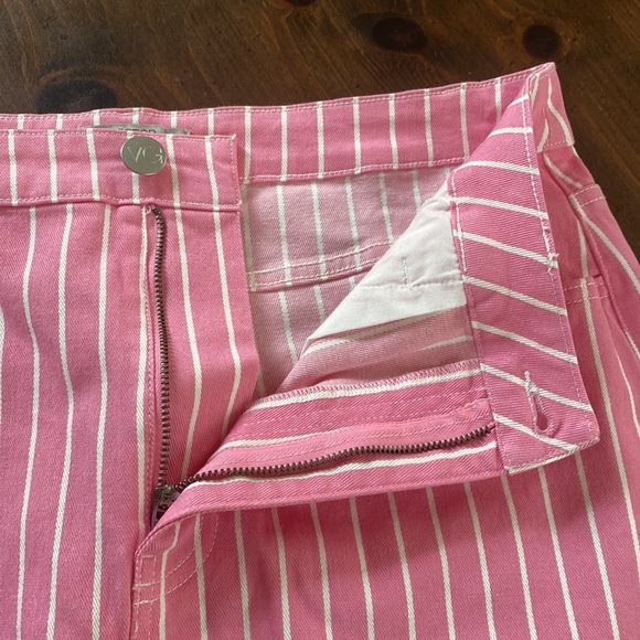 Victor Glemaud skirt pink pinstripe - Picture 5 of 5
